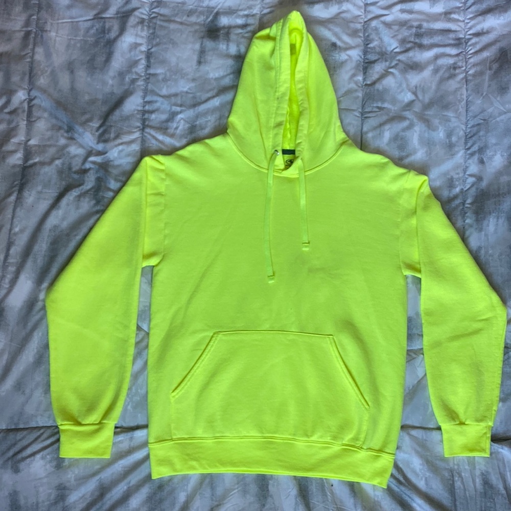 neon yellow hoodie size men’s small (34-36)